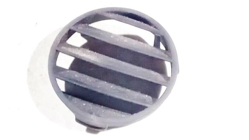 8D0819793 Audi A4 2000 Dash Vent (Air Vent Grille)