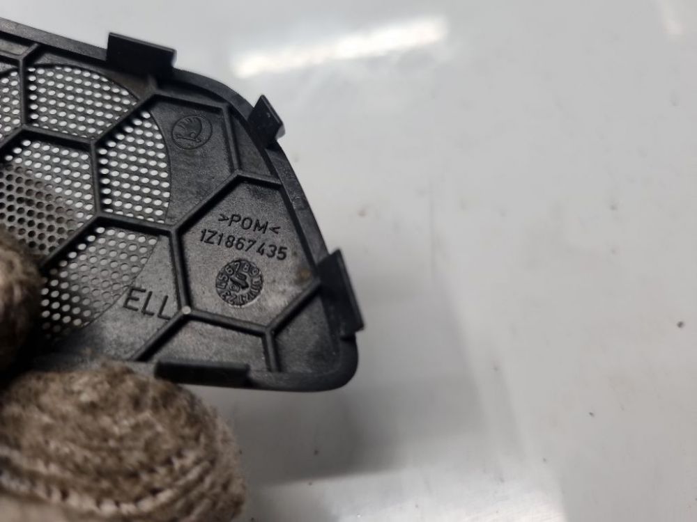 1Z1867435 Skoda Octavia 2006 Wykończenie wnętrza (plastikowe elementy) - Thumbnail 4