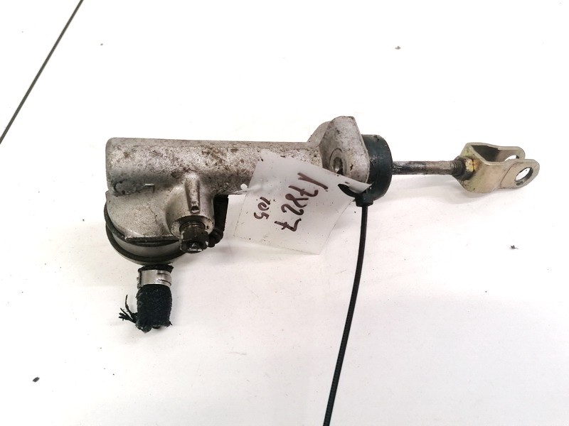 USED USED Master clutch cylinder Volvo V40 1997 2.0L EIS01552900