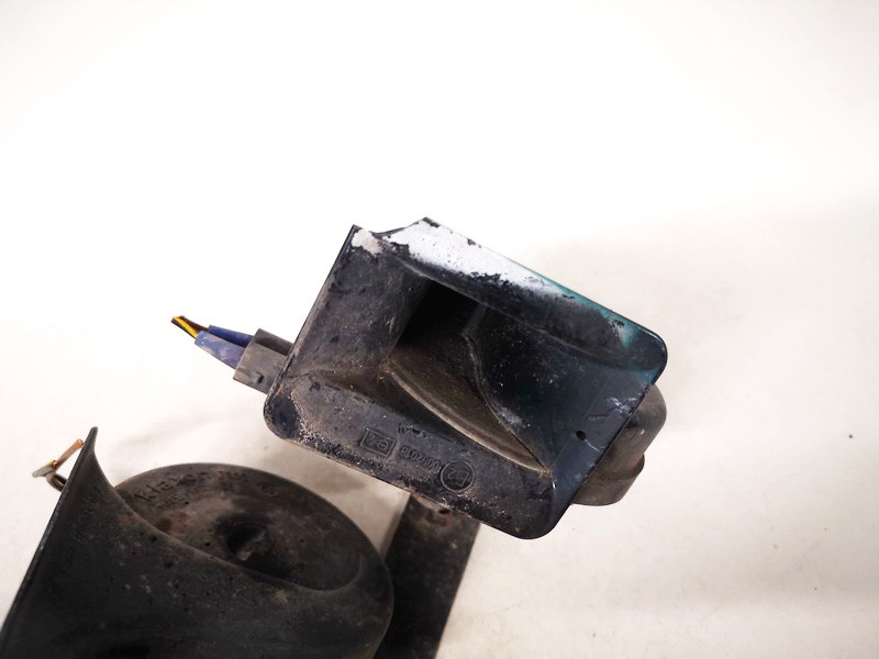 E20092018 Audi A4 1995 Horn Siren - Thumbnail 3