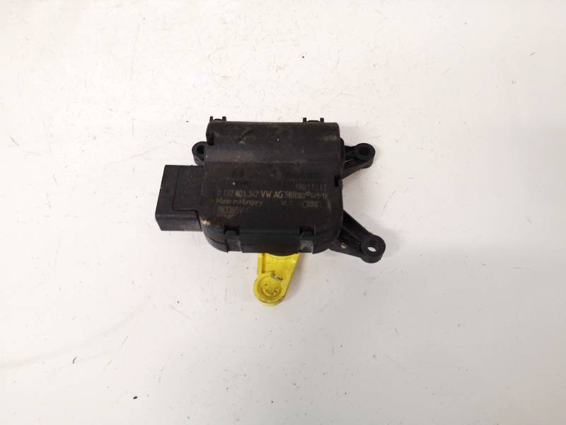 1K2907511C Volkswagen Passat 2006 Heater Vent Flap Control Actuator Motor