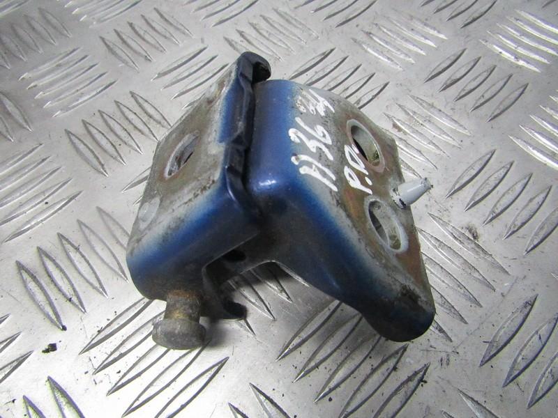 Peugeot 307 2005 Zawias przednich drzwi - PRZEDNIE