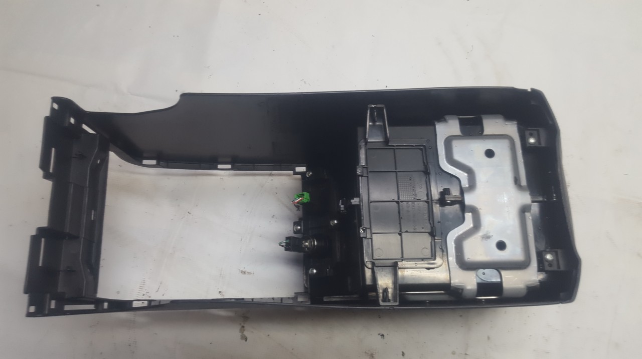 83417SWAJ010M1 Honda CR-V 2007 Salona apdare (plastmasas) - Thumbnail 2