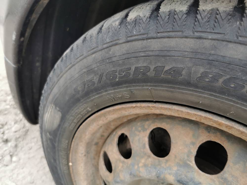 4X100 Toyota Yaris 1999 Tin ring set R14 - Thumbnail 5