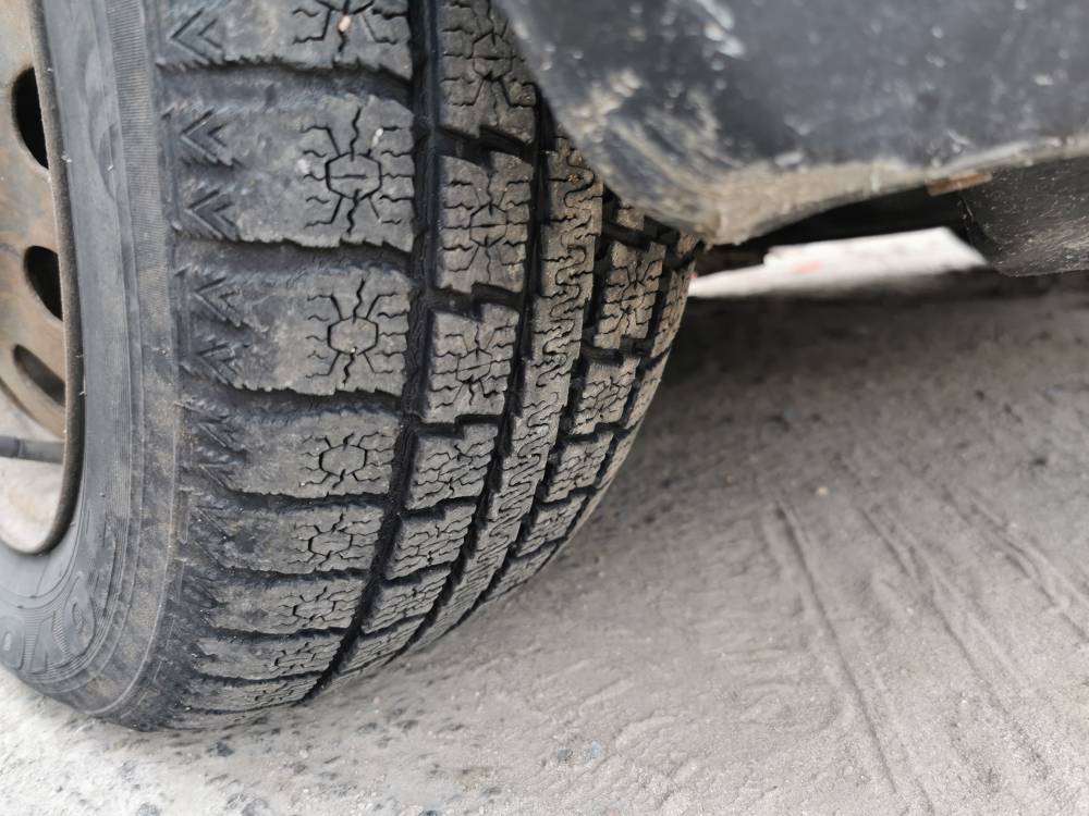 4X100 Toyota Yaris 1999 Tin ring set R14 - Thumbnail 6