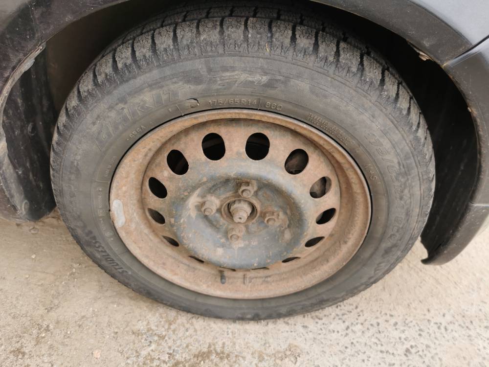 4X100 Toyota Yaris 1999 Tin ring set R14