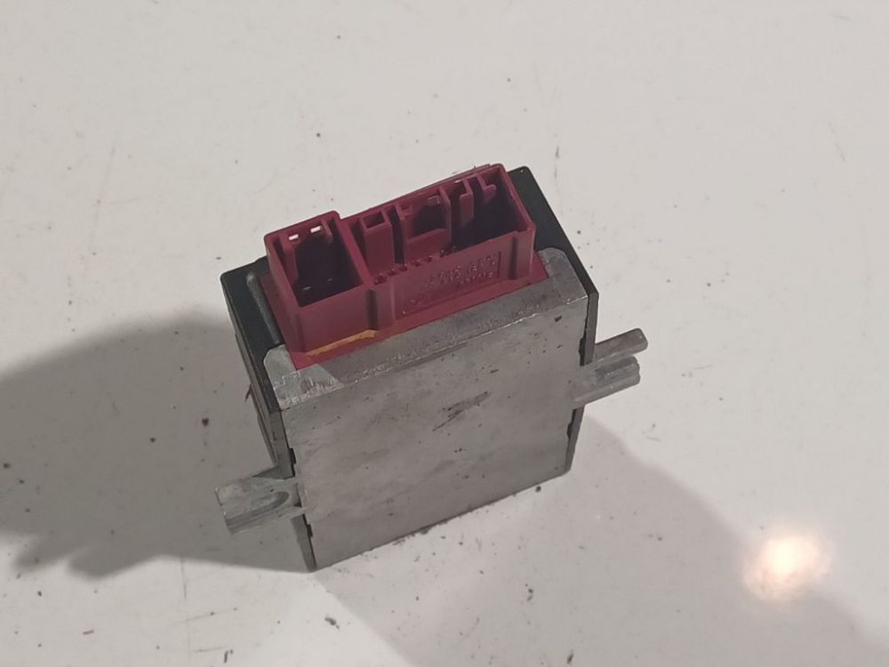 1614716350401 BMW 1-Series 2005 Other computers - Thumbnail 3