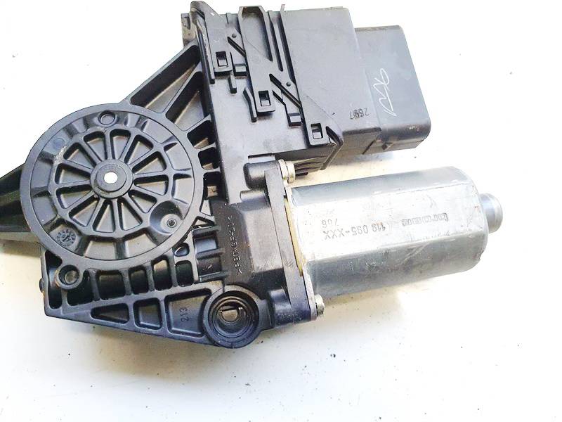 0130821697 Volkswagen Passat 1997 Window Motor - REAR LEFT