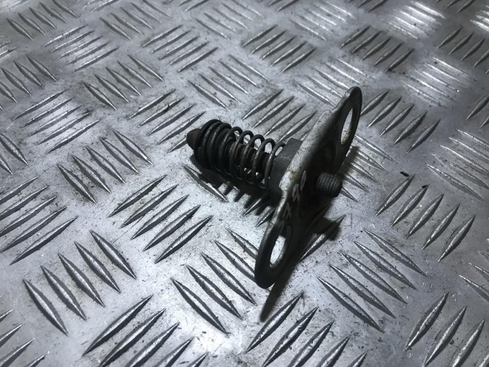 BMW 3-Series 2001 Kapoto spyna