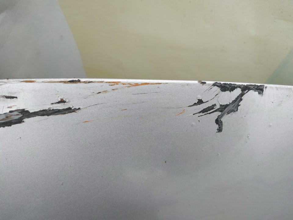 Mazda 5 2006 Maski (Pokrywy silnika) - Thumbnail 3