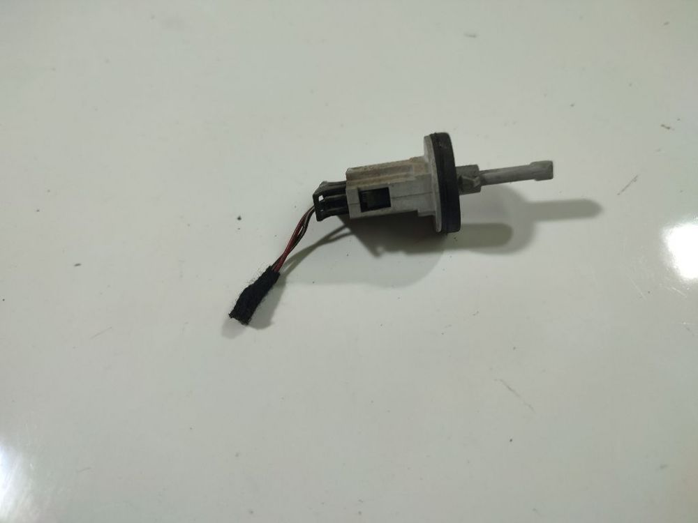 210503 Audi A3 2003 Intake Air Temperature Sensor (Cabin Air Temperatur) - Thumbnail 3