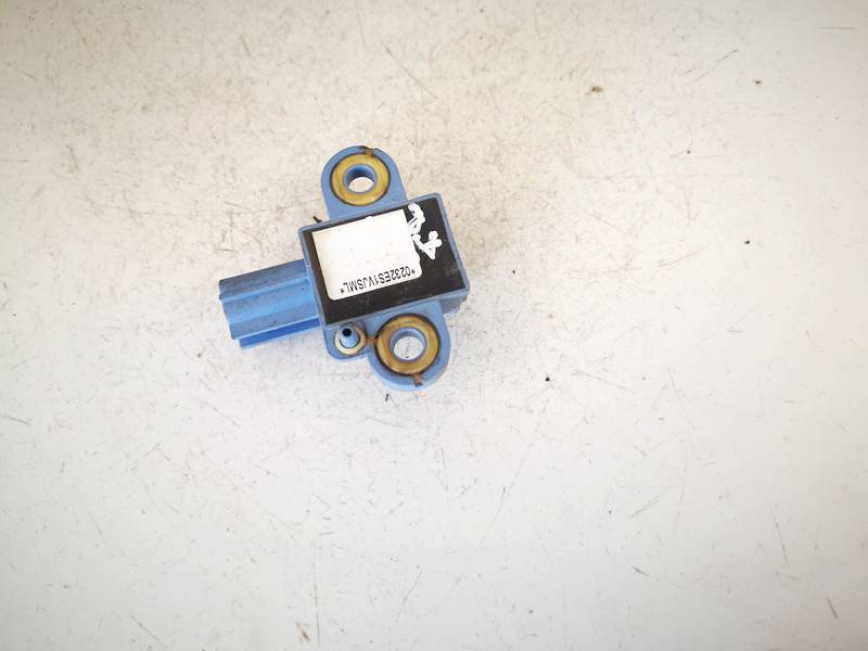 1K0955557A Volkswagen Golf Plus 2005 Srs Airbag crash sensor - Thumbnail 2