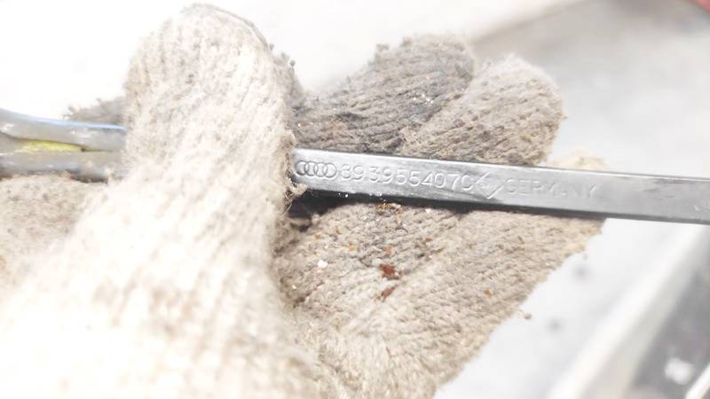 893955407C Audi 80 1994 Brazo del limpiaparabrisas FRENTE - Thumbnail 3