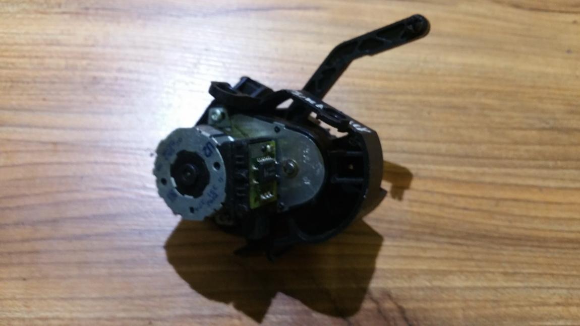 8391374 BMW 5-Series 2000 Heater Vent Flap Control Actuator Motor