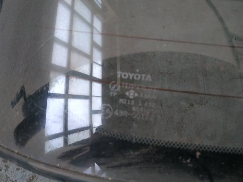 AS2 Toyota Avensis Verso 2002 Заднее стекло - Thumbnail 2