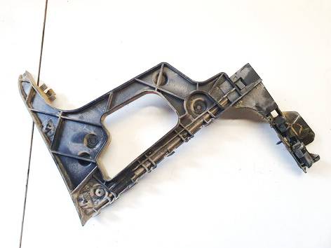 8T0807890 Audi A5 2009 Puskurin kiinnike - TAKANA OIKEALLA