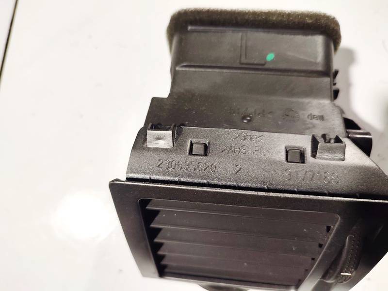 230635620 Opel Signum 2003 ventilation intérieur - Thumbnail 2