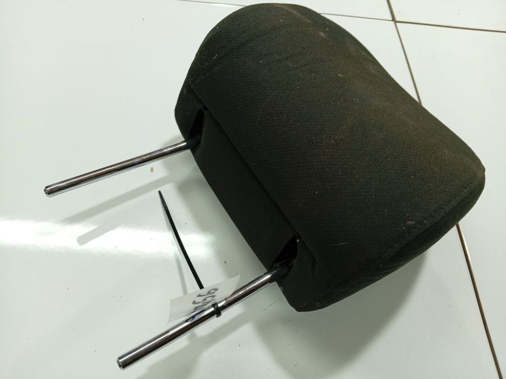 Toyota Avensis 2006 Seat headrest