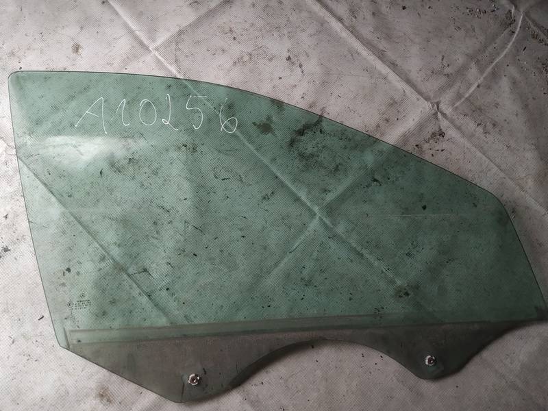 AS2 Mercedes-Benz C-CLASS 2002 Door-Drop Glass - FRONT RIGHT