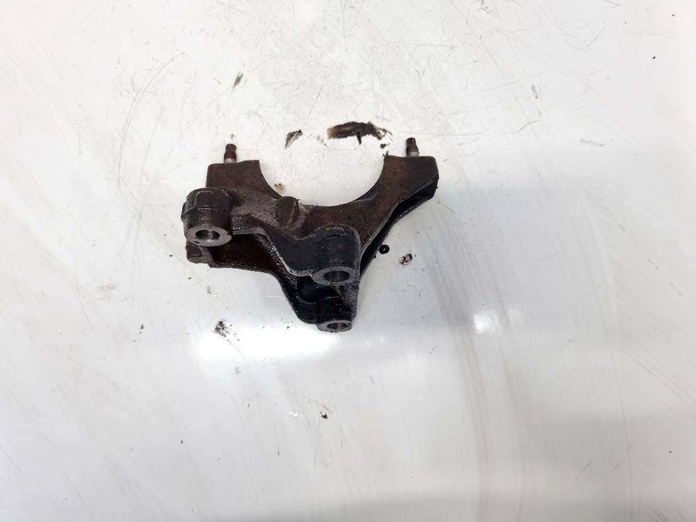 91610070A Mazda 3 2004 SOPORTE MOTOR - Soporte de montaje del motor (Usadas)