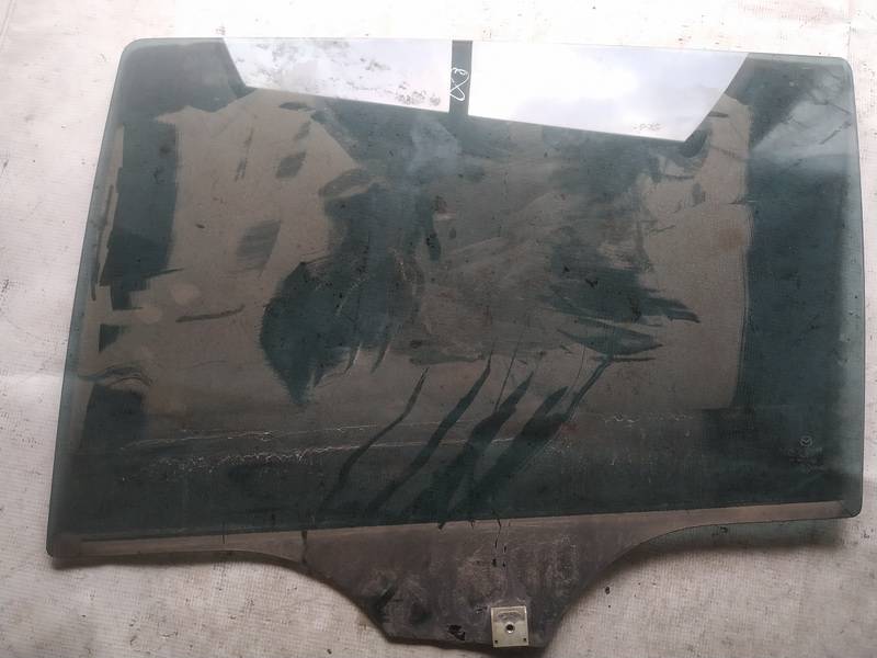 Mazda 5 2007 Vitre de Porte Arrière Gauche