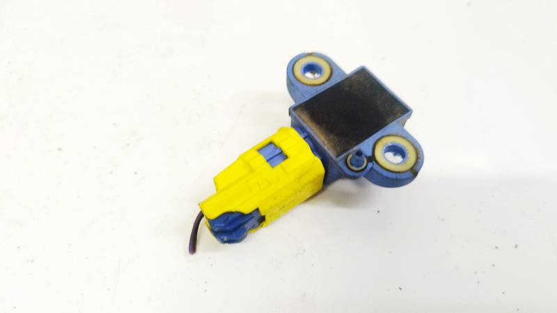 1K0955557A Volkswagen Golf 2004 Srs Airbag crash sensor - Thumbnail 3