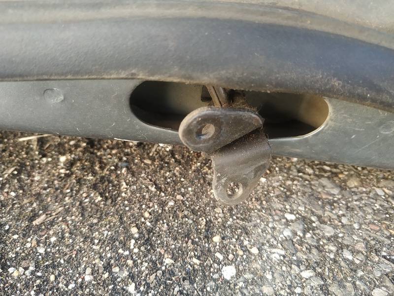 Toyota RAV-4 2005 Durvju atvēruma ierobežotājs - PRIEKŠA PA KREISI