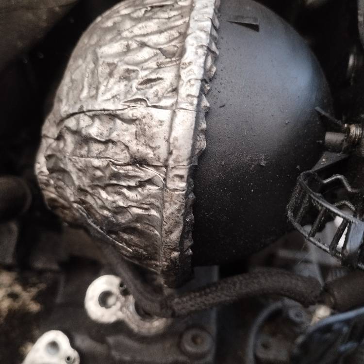 Audi A4 2001 Resīvers – vakuuma gaisa tvertne - Thumbnail 2