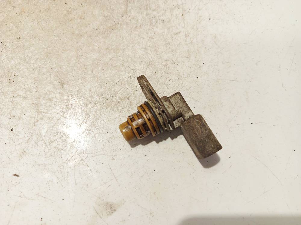 030907601D Volkswagen Polo 2002 Camshaft position sensor