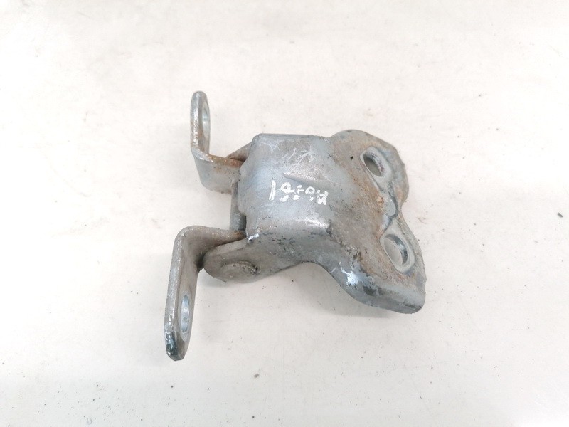 Toyota Previa 2003 Priekiniu duru vyris P.