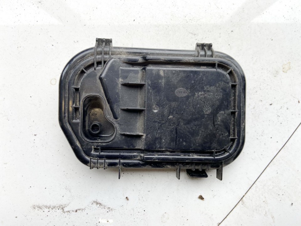 16016300L Audi A6 2005 Headlight bulb dust cover cap - FRONT