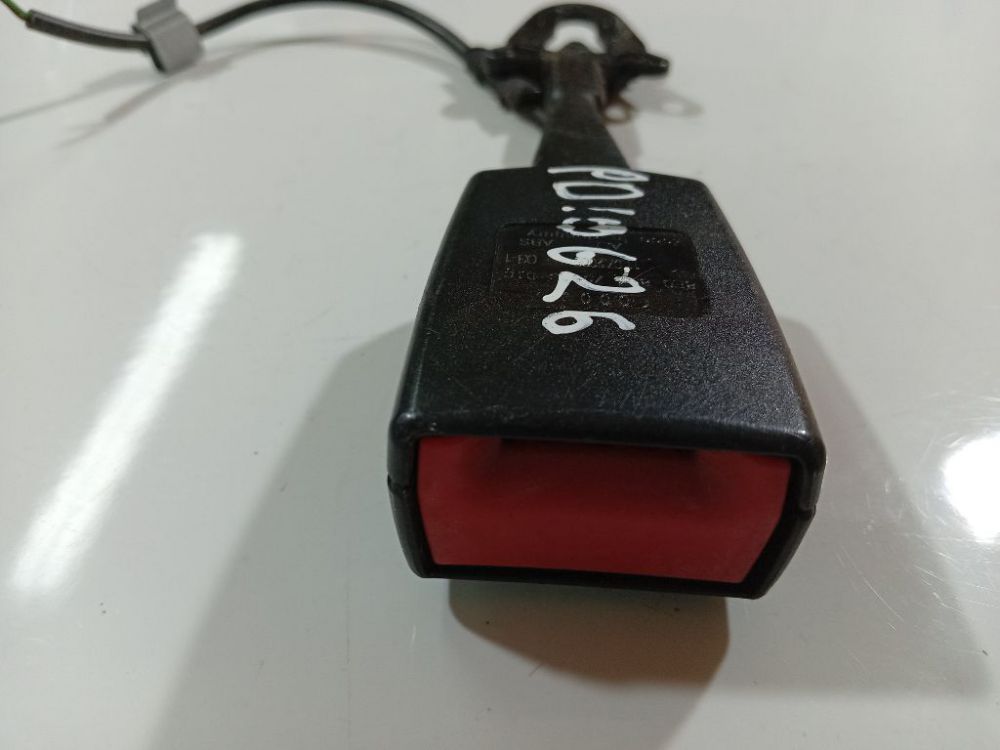 8E0857755D Audi A3 1997 Hebilla del cinturón - DELANTERO DERECHO - Thumbnail 2