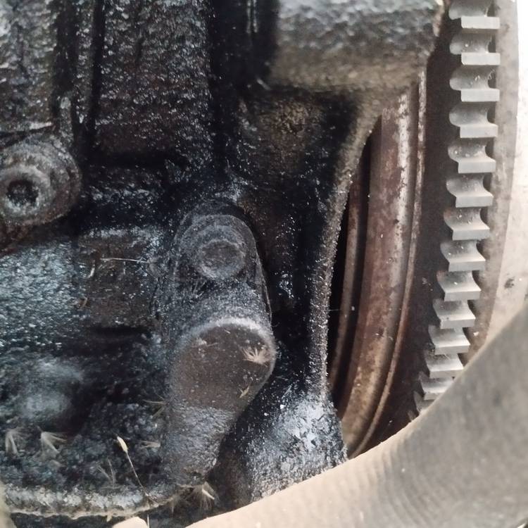 Audi A4 2001 Apatinis holo daviklis - Thumbnail 2