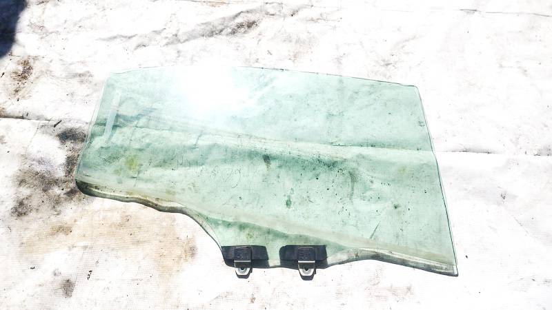 Honda Civic 2008 Oven lasi - TAKANA OIKEALLA