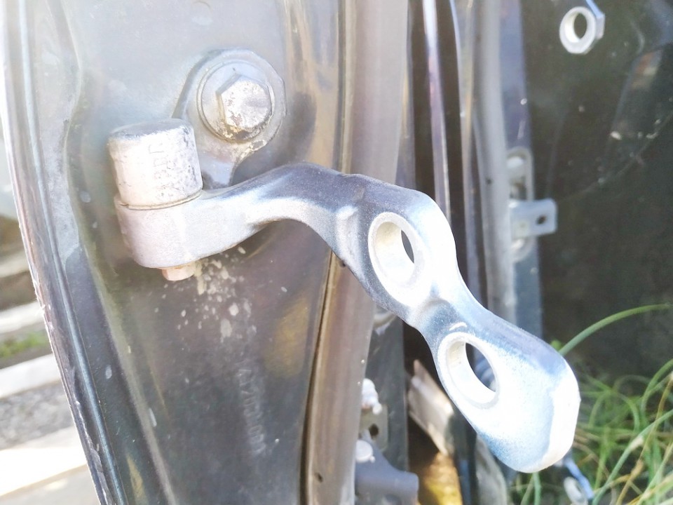 Ford C-MAX 2004 Charnière de porte avant