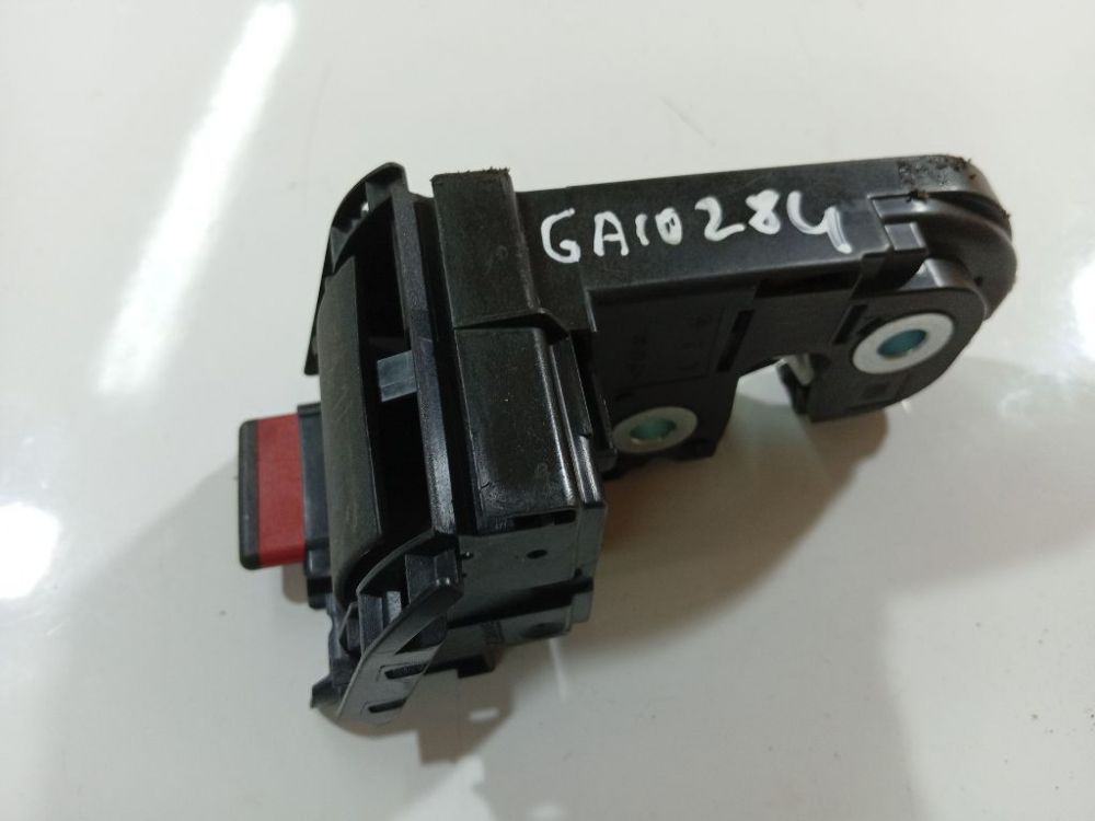 130111 Opel Insignia 2011 Sedynes spyna