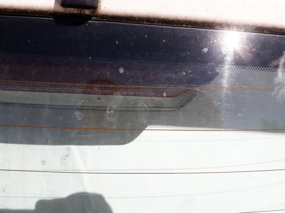 Toyota Yaris 2002 Dodatkowe światło stopu - Thumbnail 3