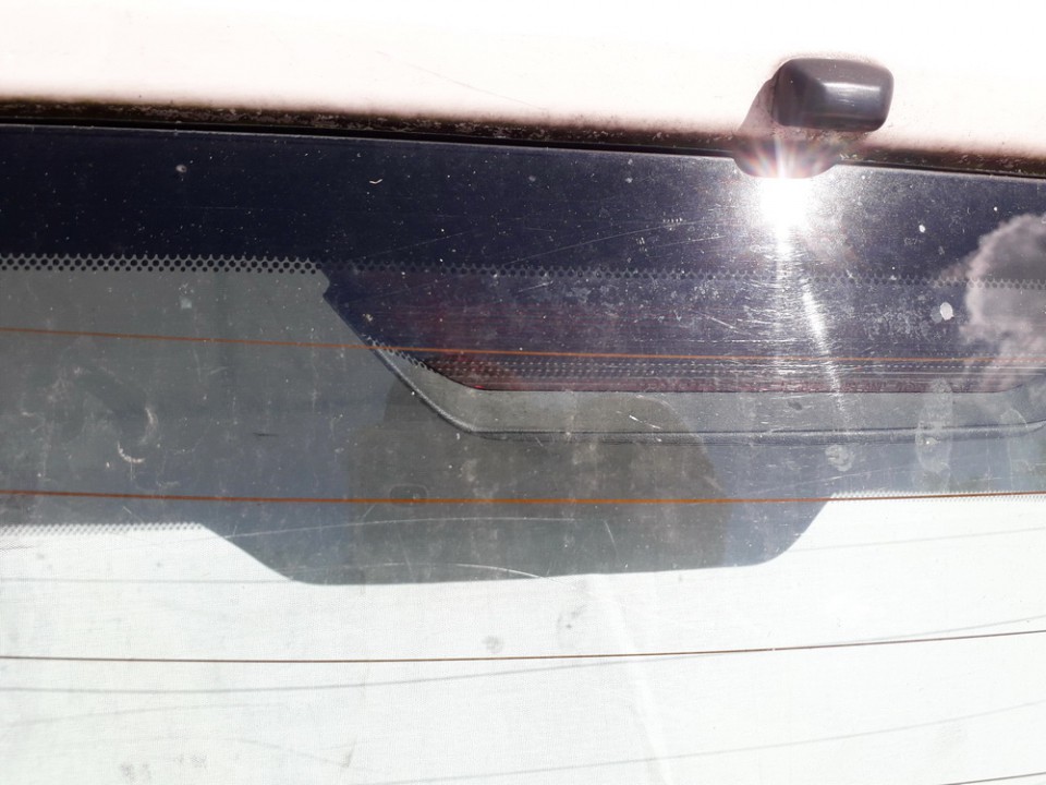 Toyota Yaris 2002 Dodatkowe światło stopu - Thumbnail 2