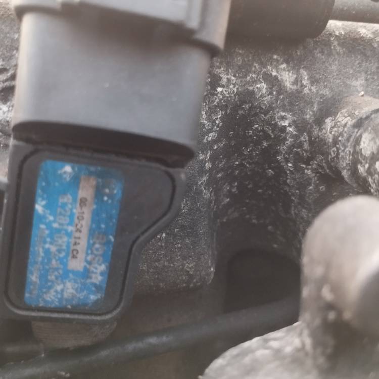 0281002437 Opel Zafira 2005 Czujnik ciśnienia powietrza – MAP - Thumbnail 3