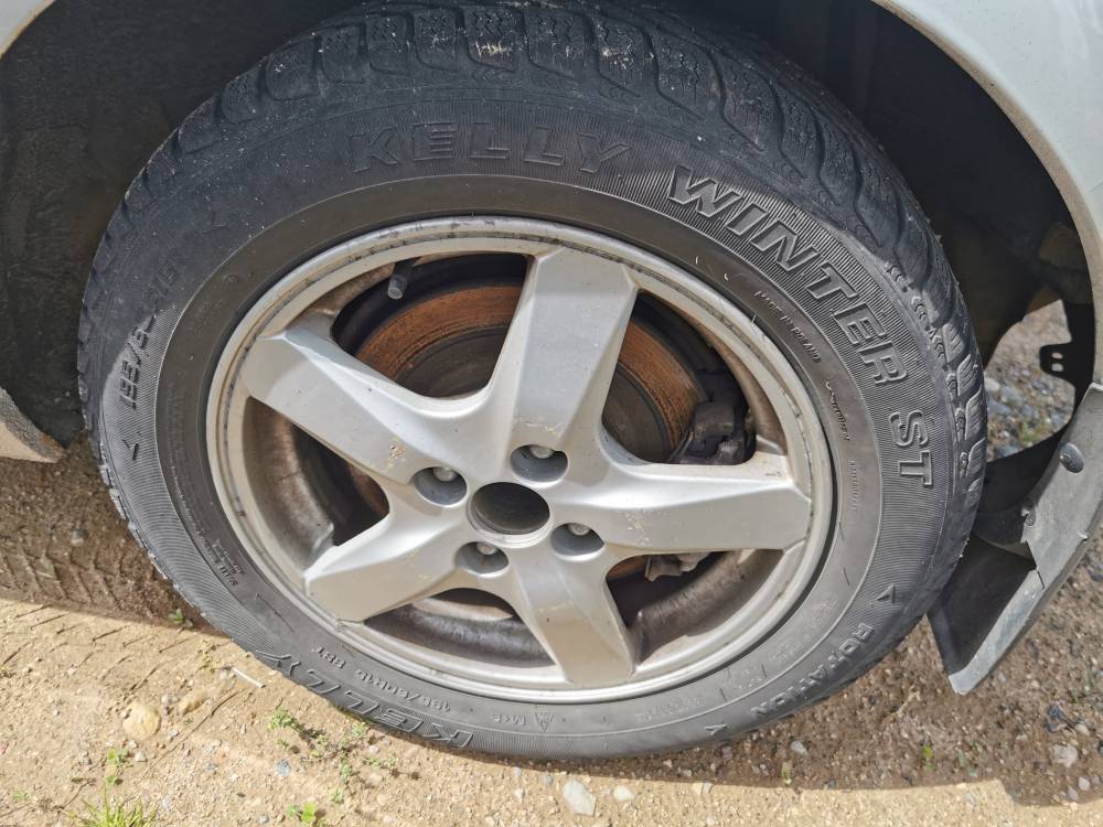 4X100 Toyota Yaris 2007 Komplet Kół Zimowych R15 - Thumbnail 4