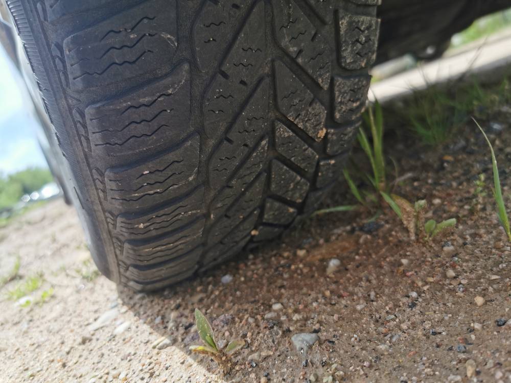 4X100 Toyota Yaris 2007 Komplet Kół Zimowych R15 - Thumbnail 6