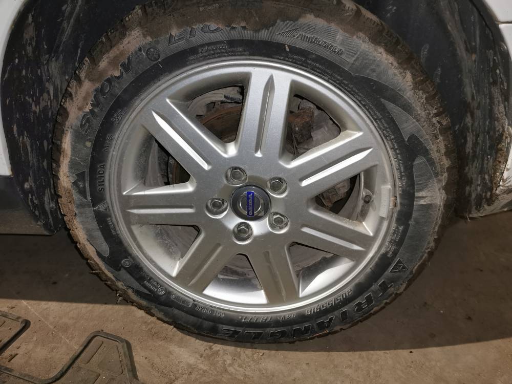 5X108 Volvo S40 2007 Komplet Kół Zimowych R16