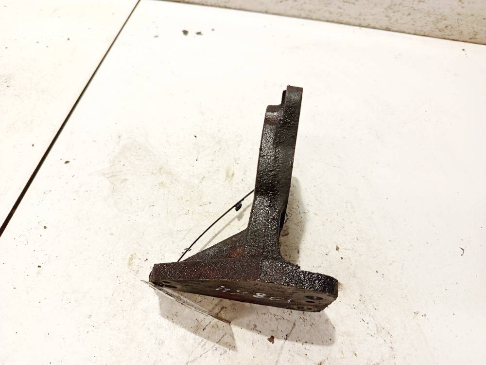 Toyota Avensis Verso 2005 Variklio kronsteinas ir Greiciu dezes kronsteinas - Thumbnail 3