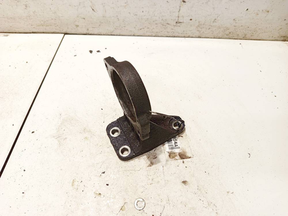 Toyota Avensis Verso 2005 Кронштейн двигателя и Кронштейн коробка передач