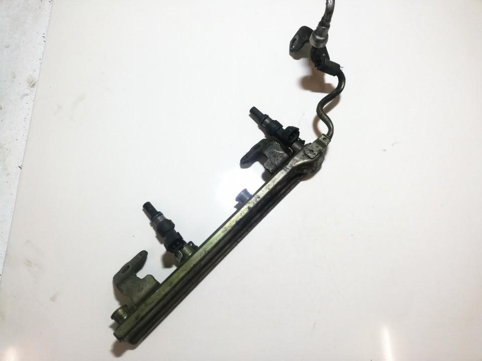 used used Fuel injector rail (injectors)(Fuel distributor) Nissan