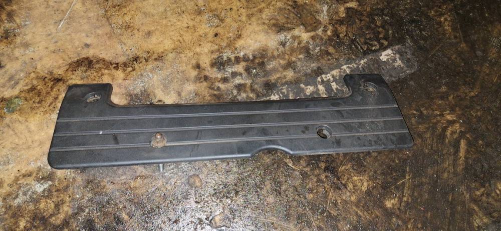 12500PNC0200 Honda Accord 2004 Moottorin koristepeite