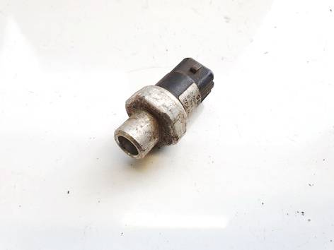 8D0959482B Volkswagen Passat 2000 Pressure Switch, air conditioning AC Pressure Switch Control