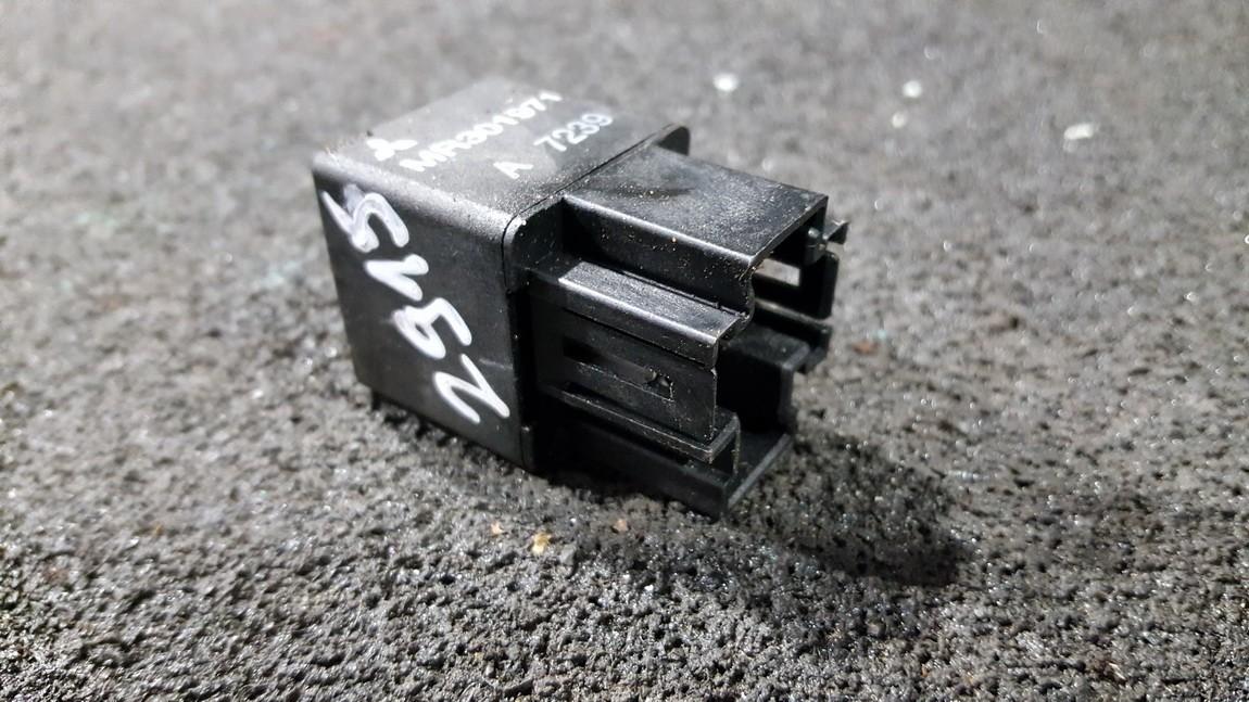 MR301971 Mitsubishi Galant 1999 RELÉ PARA AUTOMÓVIL