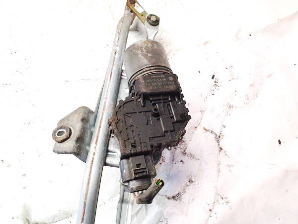 0390241528 Volkswagen Passat 2004 Моторчик стеклоочистителя передний