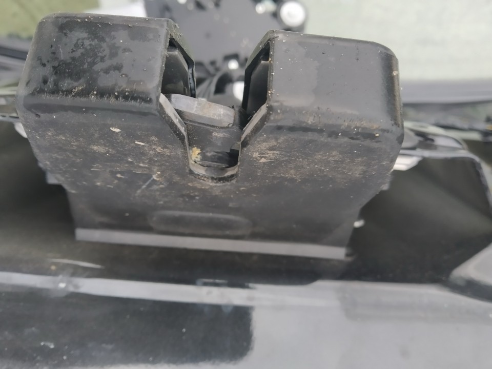 Ford Focus 2005 Zamek tylnej klapy - TYLNE - Thumbnail 2